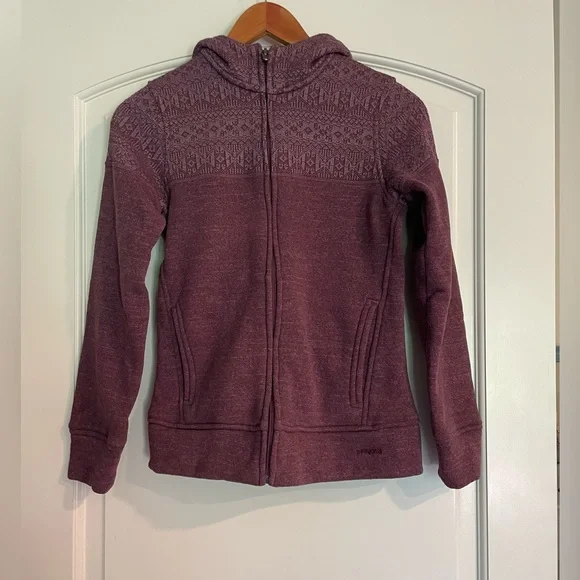 Patagonia Iceland Women's Zip-Up Hooded Sweater Jacket - Plum - Picture 1 of 7